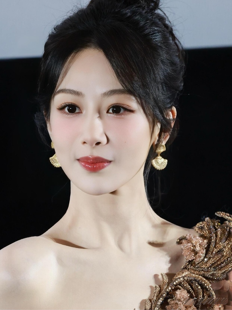 女演员